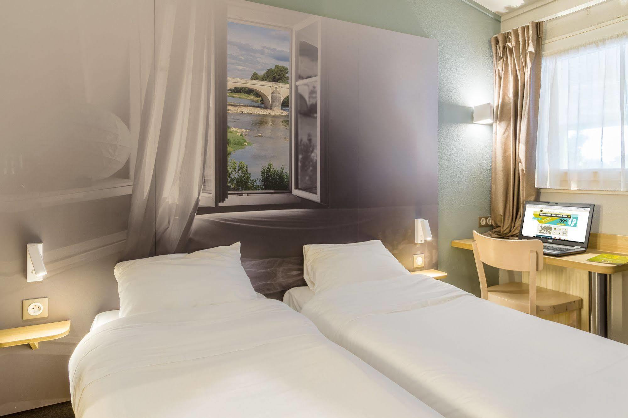 B&B Hotel קורביל-אסונס מראה חיצוני תמונה